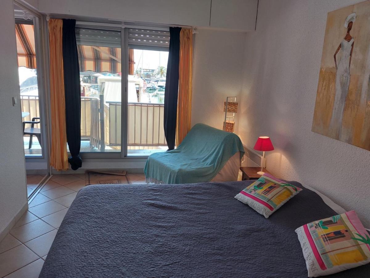 Bleu Azur Appartement 3 Etoiles Ιέρ Εξωτερικό φωτογραφία