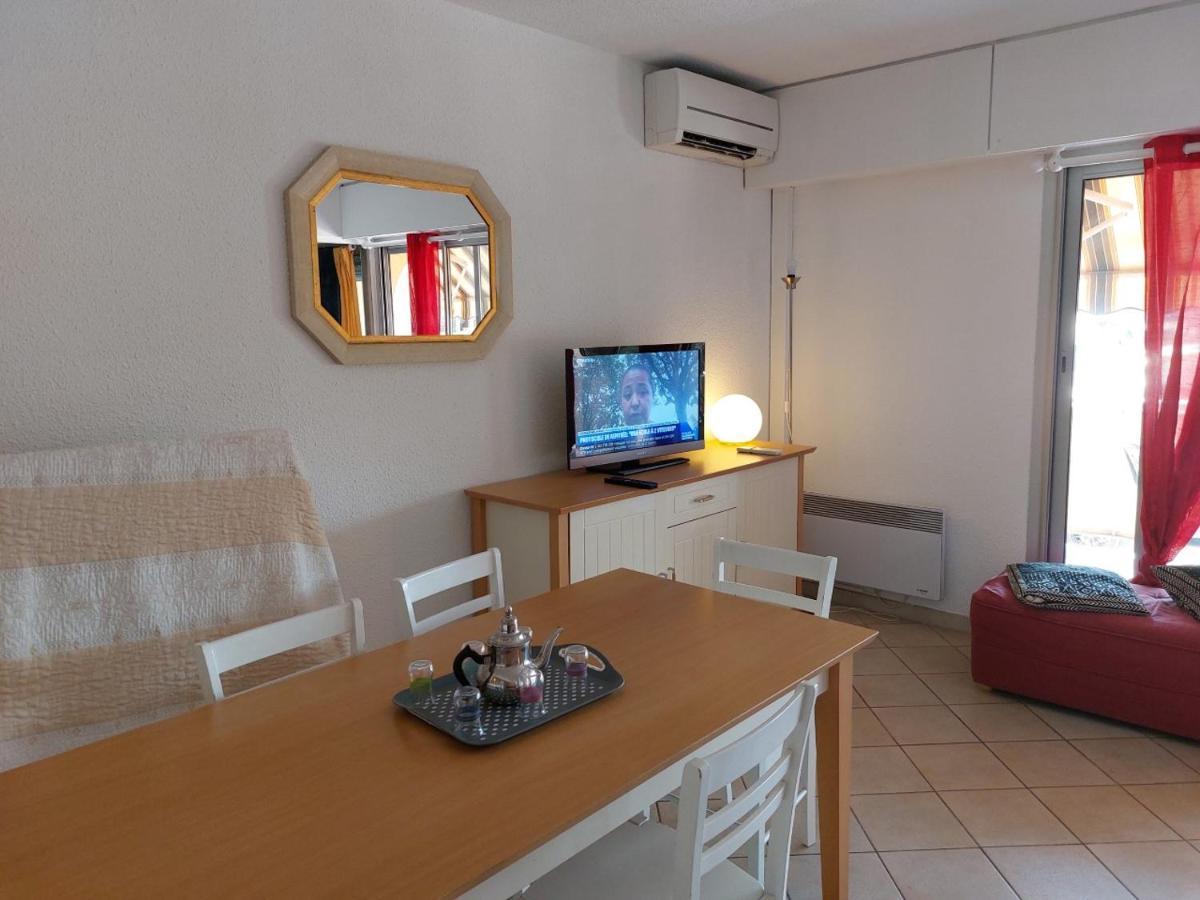 Bleu Azur Appartement 3 Etoiles Ιέρ Εξωτερικό φωτογραφία